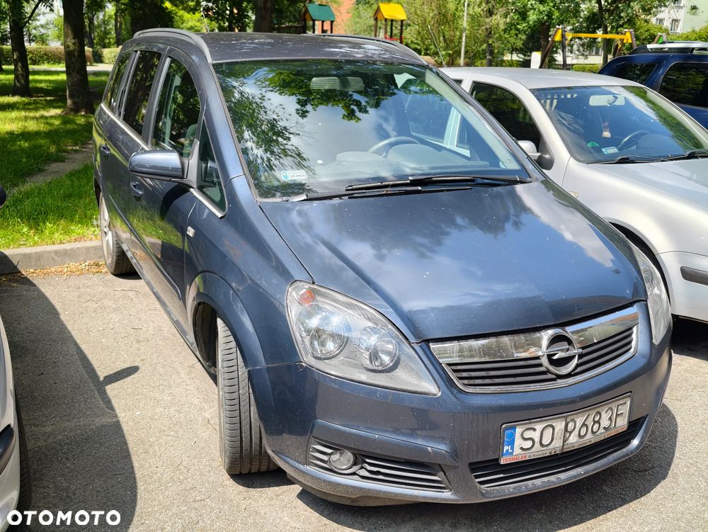 Opel Zafira 1.9 CDTI Cosmo - 9