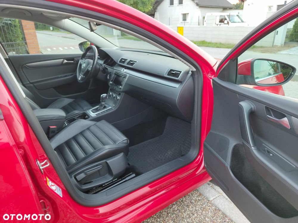 Volkswagen Passat - 10