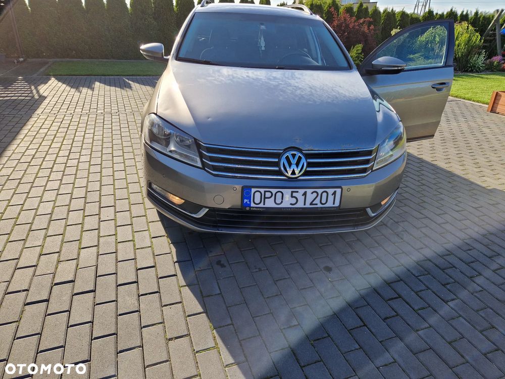 Volkswagen Passat 1.6 TDI Comfortline - 4