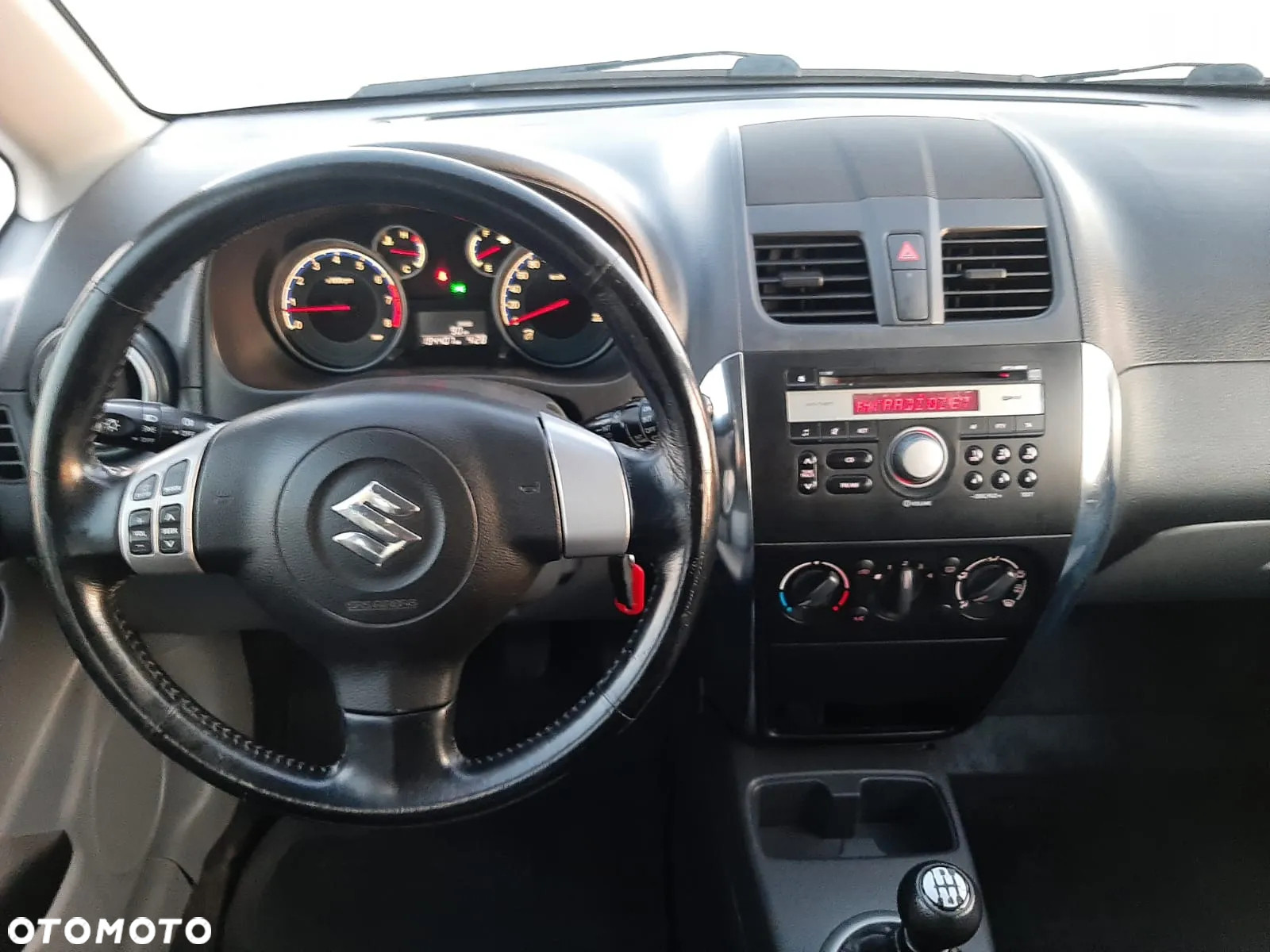 Suzuki SX4 1.6 Comfort Plus 4WD - 23