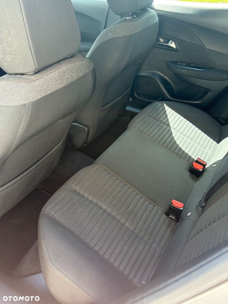 Peugeot 2008 BlueHDi 110 Active - 29