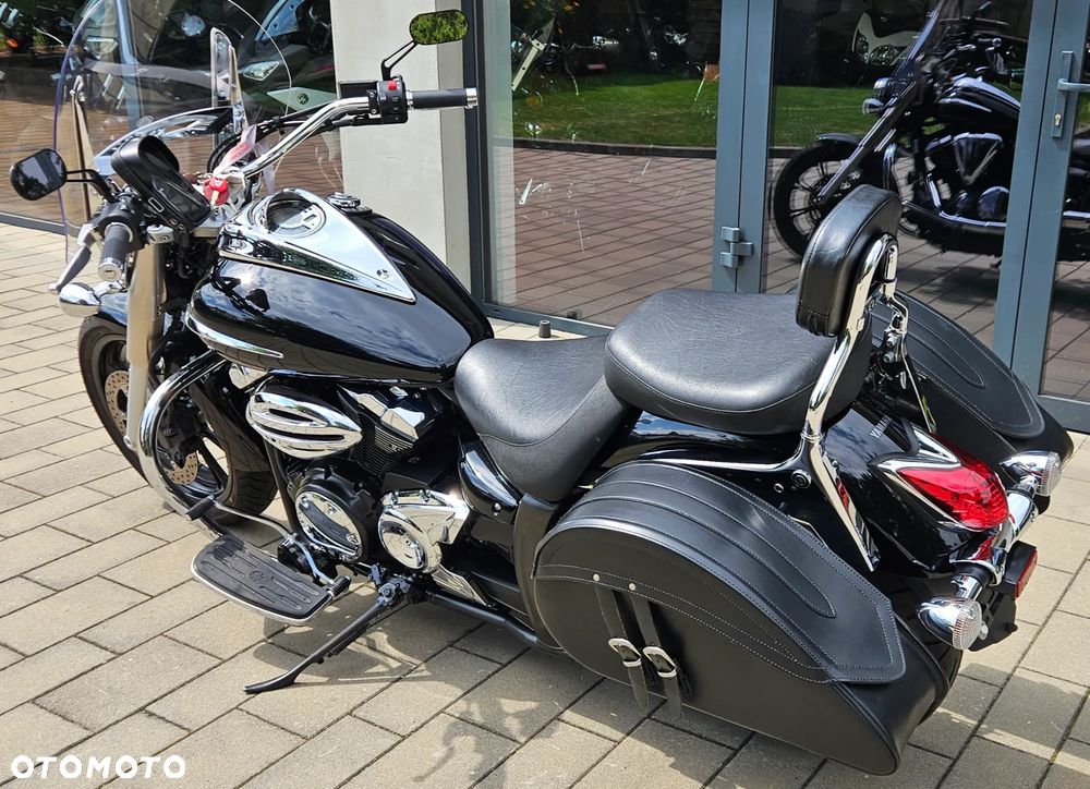 Yamaha XVS - 7