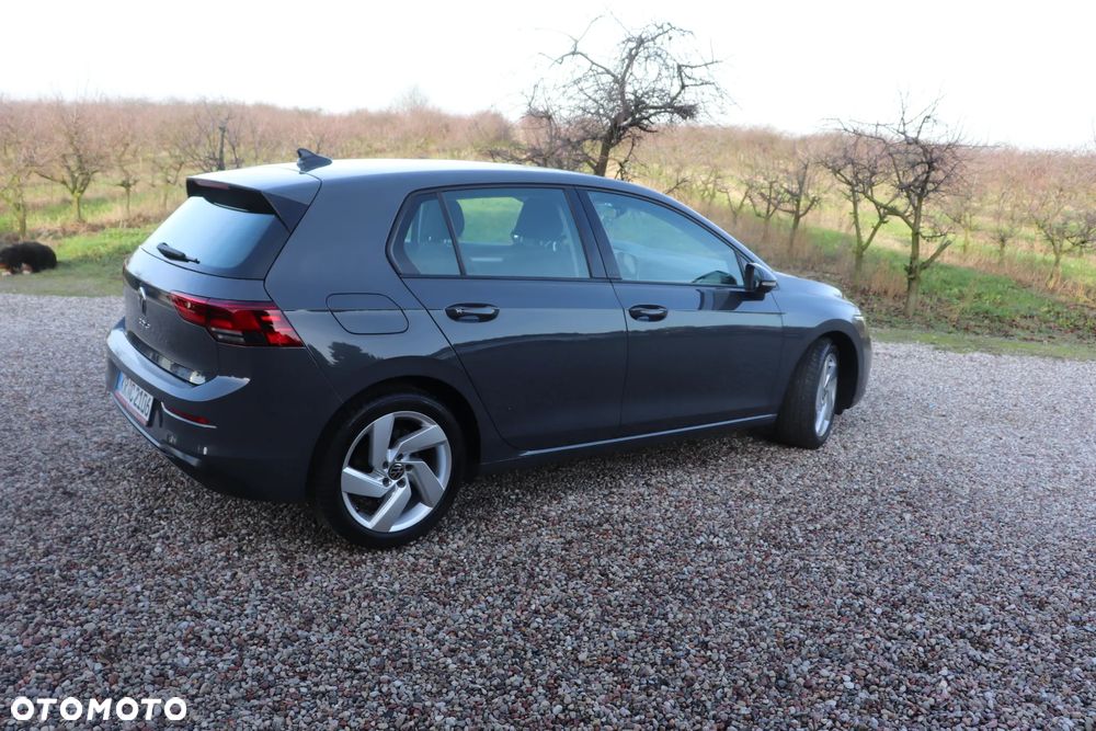 Volkswagen Golf 2.0 TDI SCR Life - 15