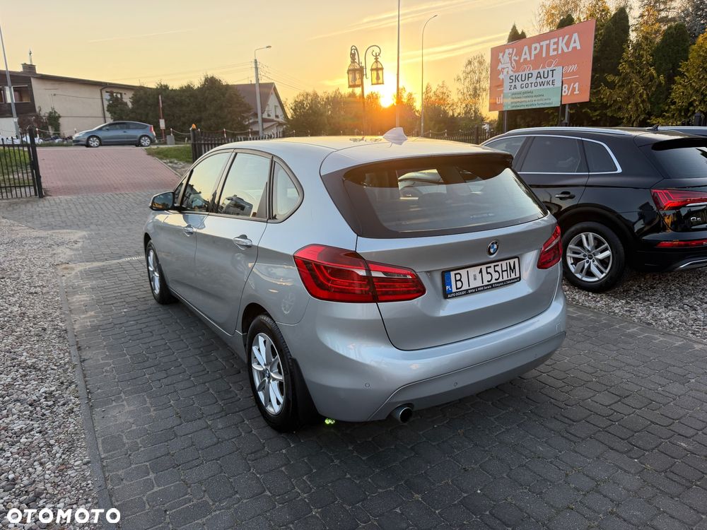 BMW Seria 2 218d Advantage - 38