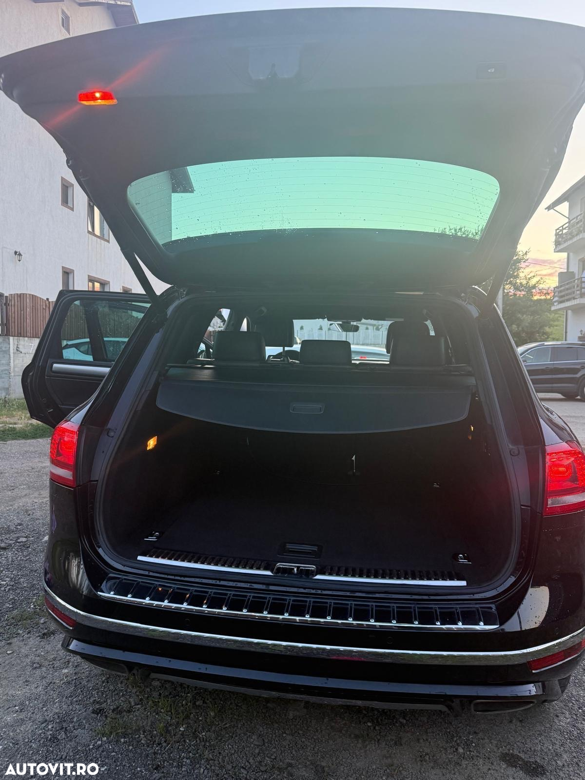 Volkswagen Touareg V6 TDI BMT Supreme Plus - 13