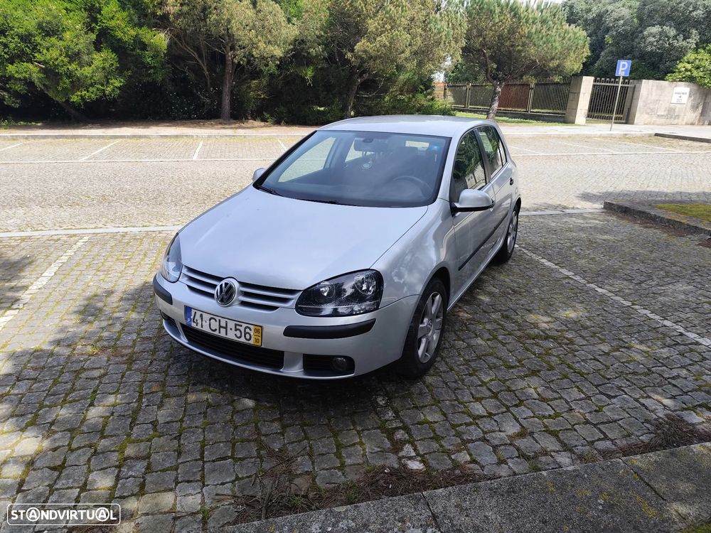 VW Golf 1.9 TDi Confortline DSG - 2