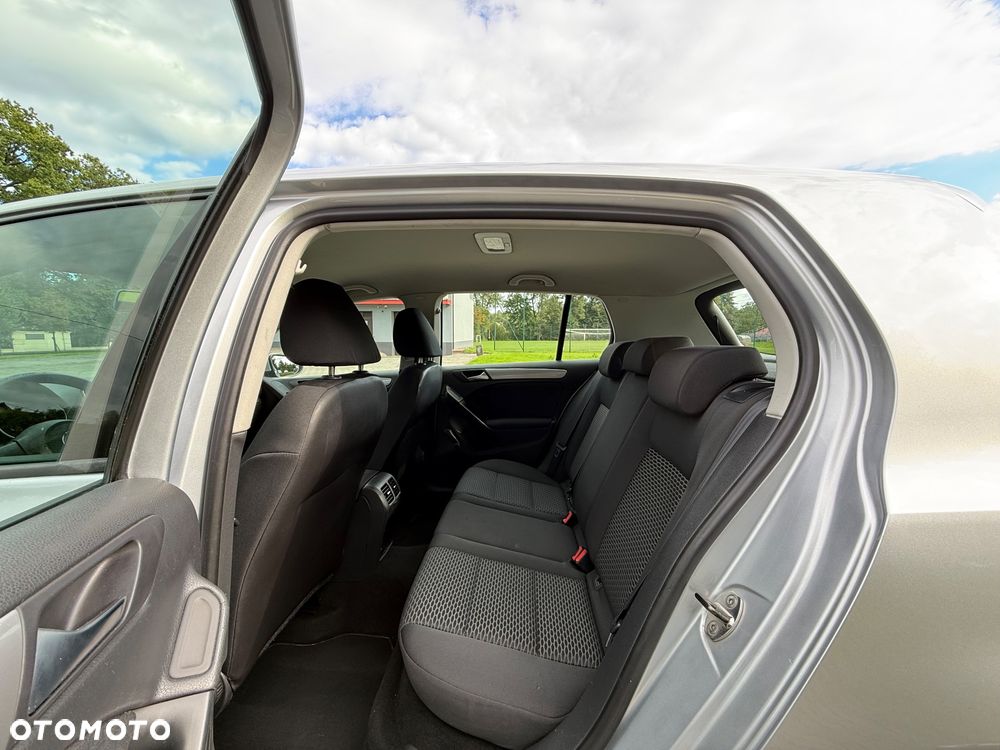 Volkswagen Golf VI 2.0 TDI Comfortline - 19