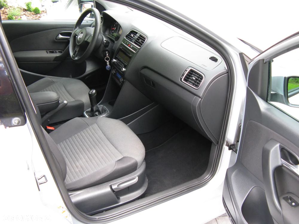 Volkswagen Polo 1.4 16V Highline Optimum - 32