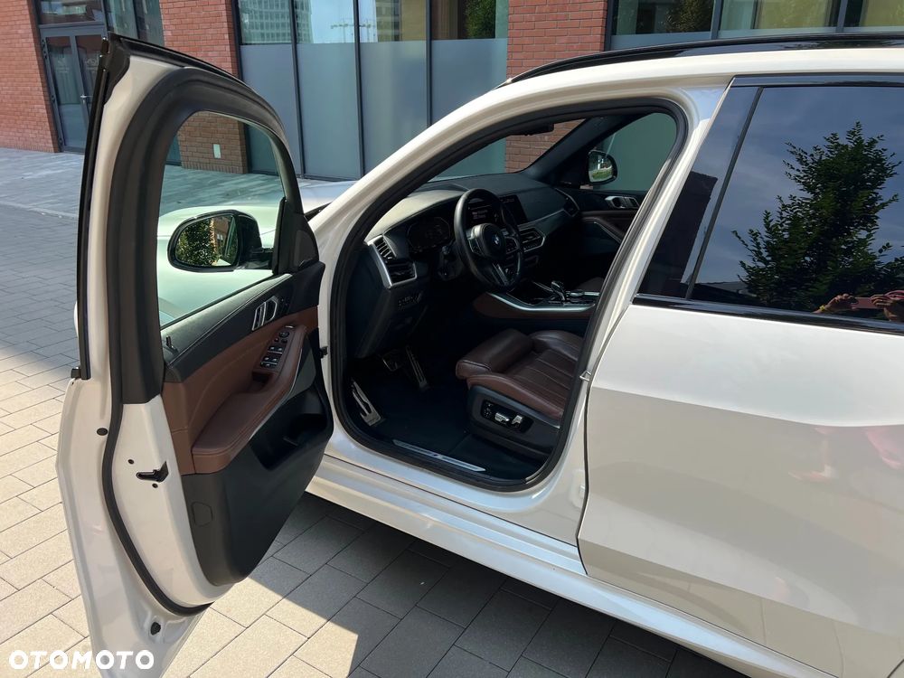 BMW X5 xDrive40i - 13