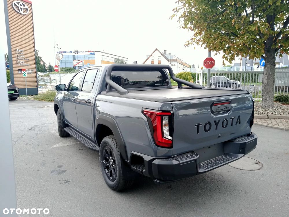 Toyota Hilux 2026 photo 3