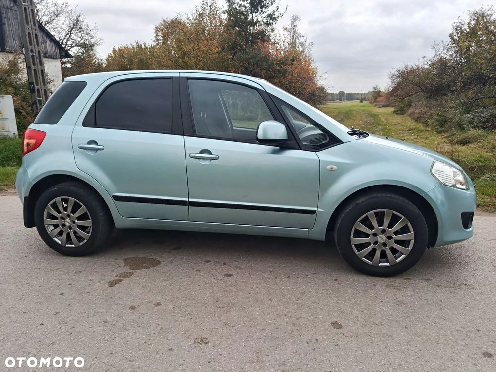 Suzuki SX4 1.6 GLX / Comfort - 4