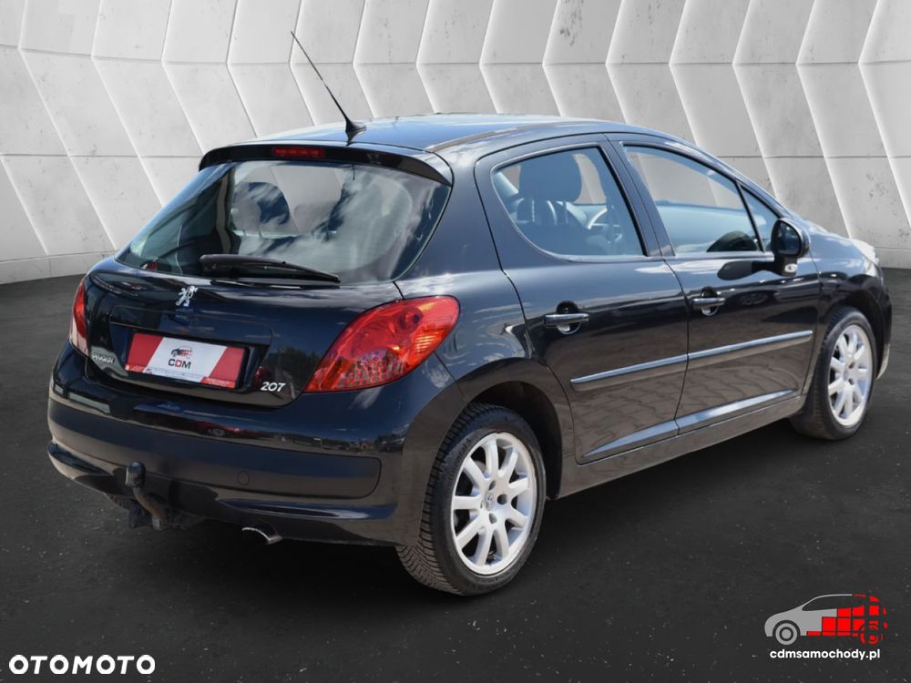 Peugeot 207 - 10