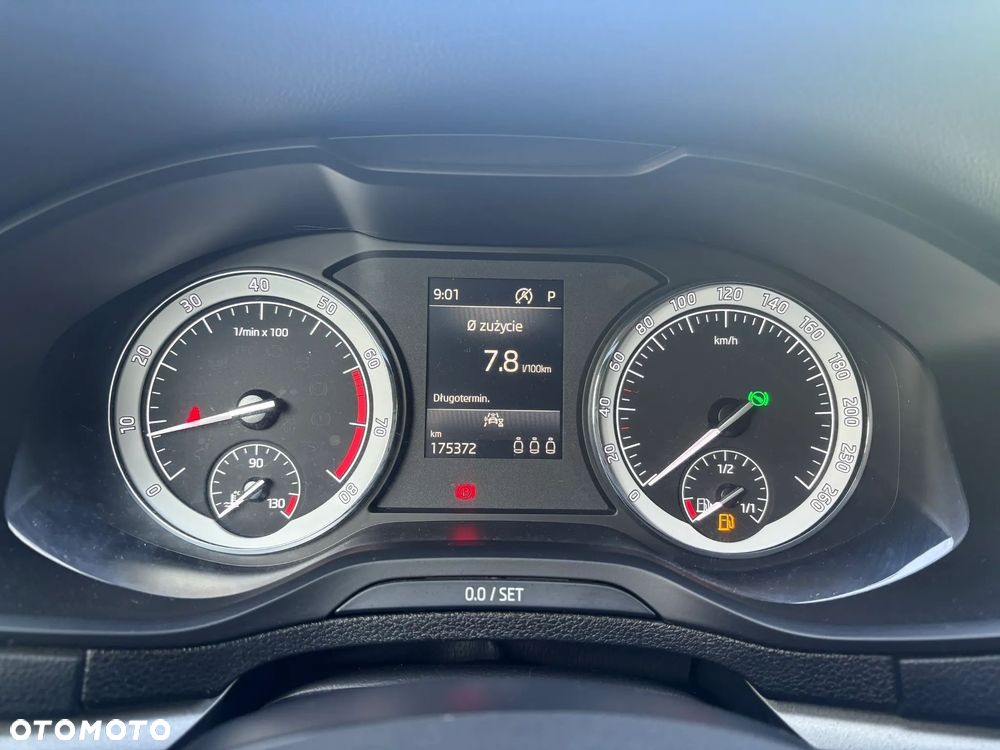 Skoda Karoq 1.5 TSI ACT 4x2 Ambition DSG - 18