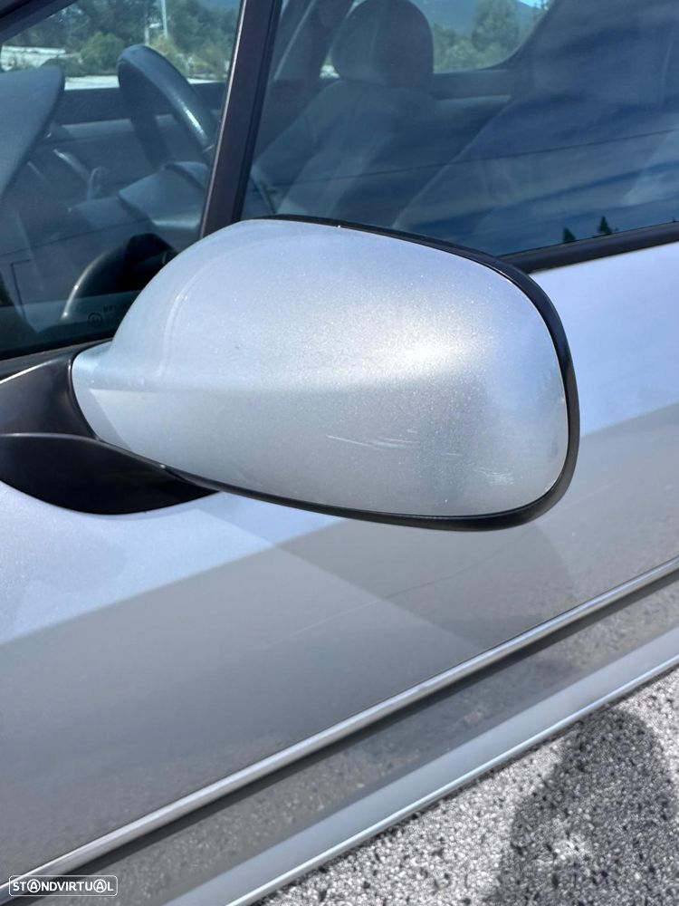 Peugeot 407 1.6 HDi Premium - 14