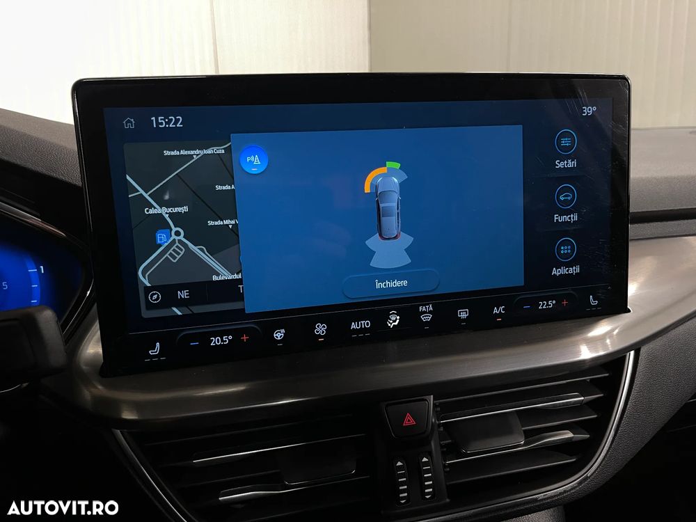 Ford Focus 1.5 EcoBlue 8AT Titanium - 15