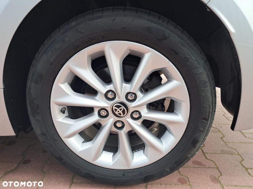 Toyota Corolla - 15