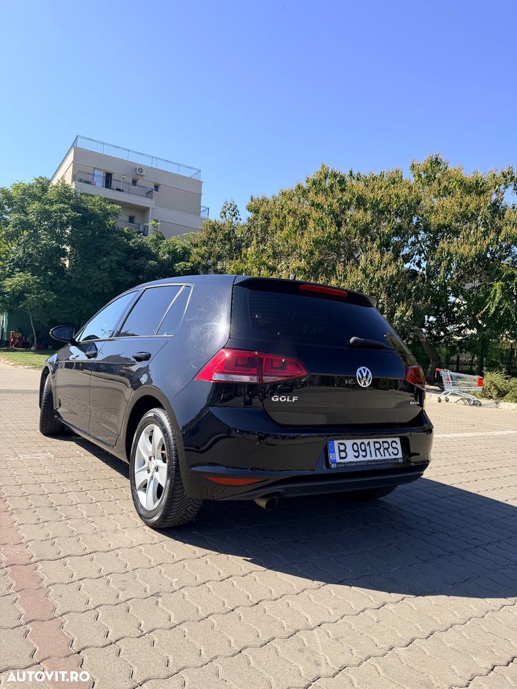 Volkswagen Golf - 4