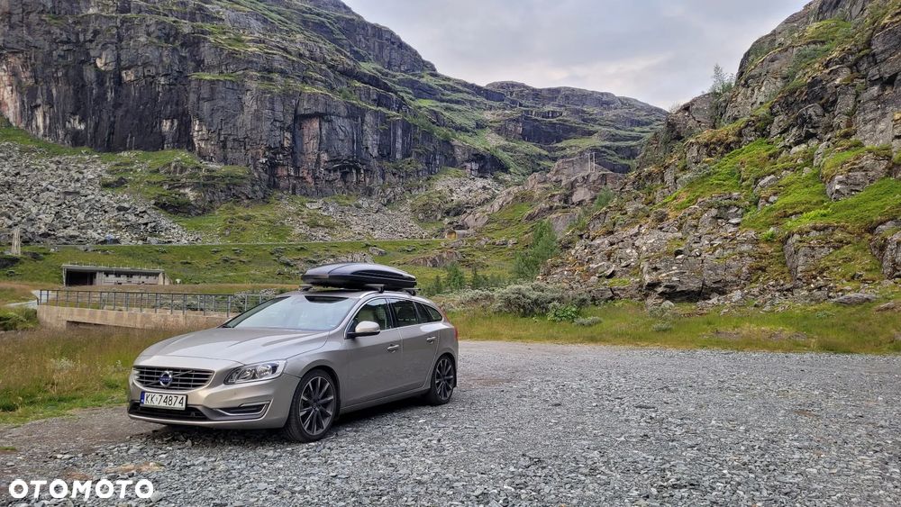Volvo V60 T5 Drive-E Summum - 27