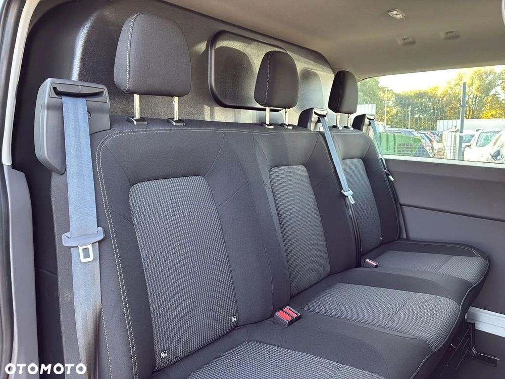 Volkswagen Transporter T7 EDITION PLUS Furgon/6-cio osob./(L2) 2.0 TDI 150KM, r.o. 3500 mm - 19
