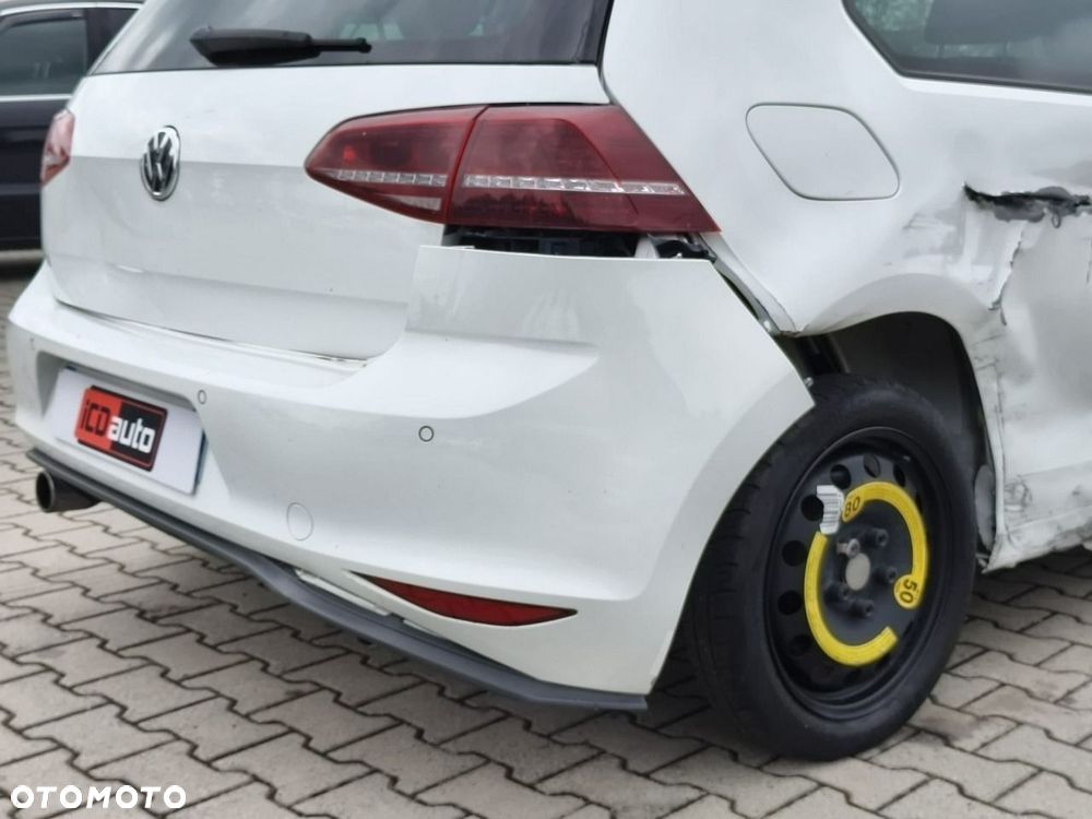 Volkswagen Golf - 17