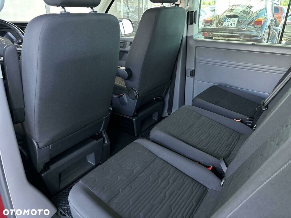 Volkswagen Caravelle 2.0 TDI L2 Comfortline DSG - 25