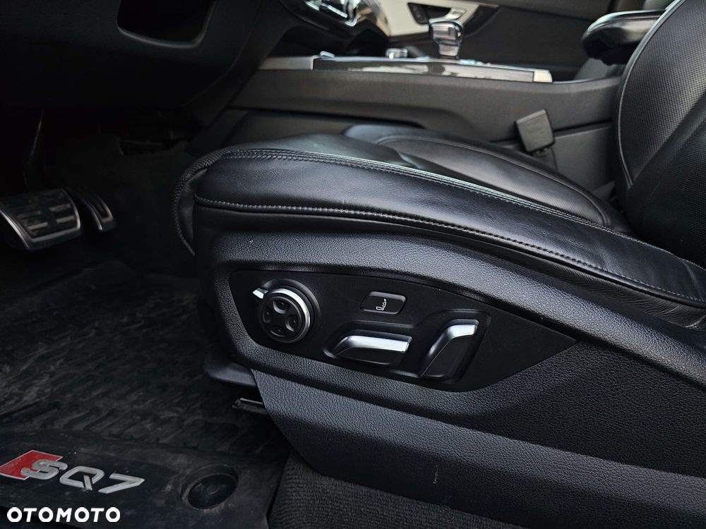 Audi SQ7 4.0 TDI Quattro Tiptronic - 23