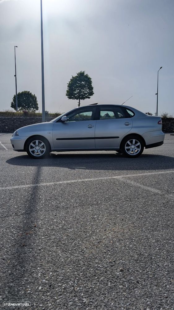 SEAT Cordoba 1.4 16V Auto Stylance - 2