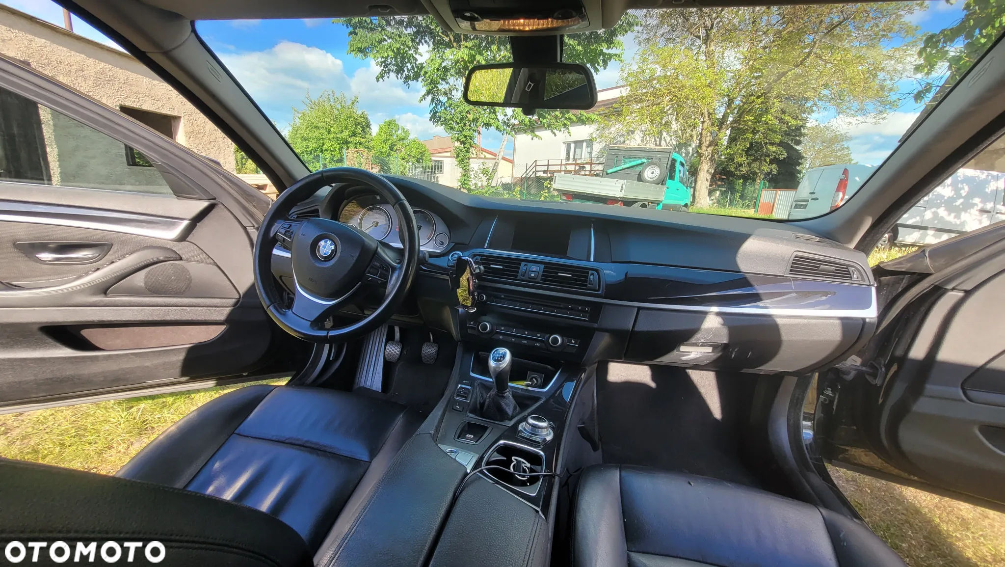 BMW Seria 5 518d Touring - 5