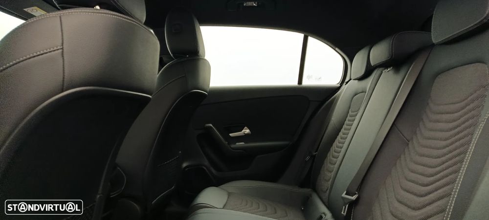 Mercedes-Benz A 250 e - 29