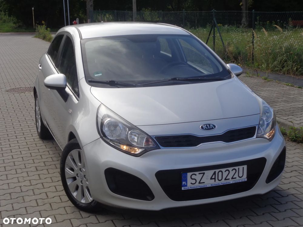 Kia Rio 1.2 Business Line - 20