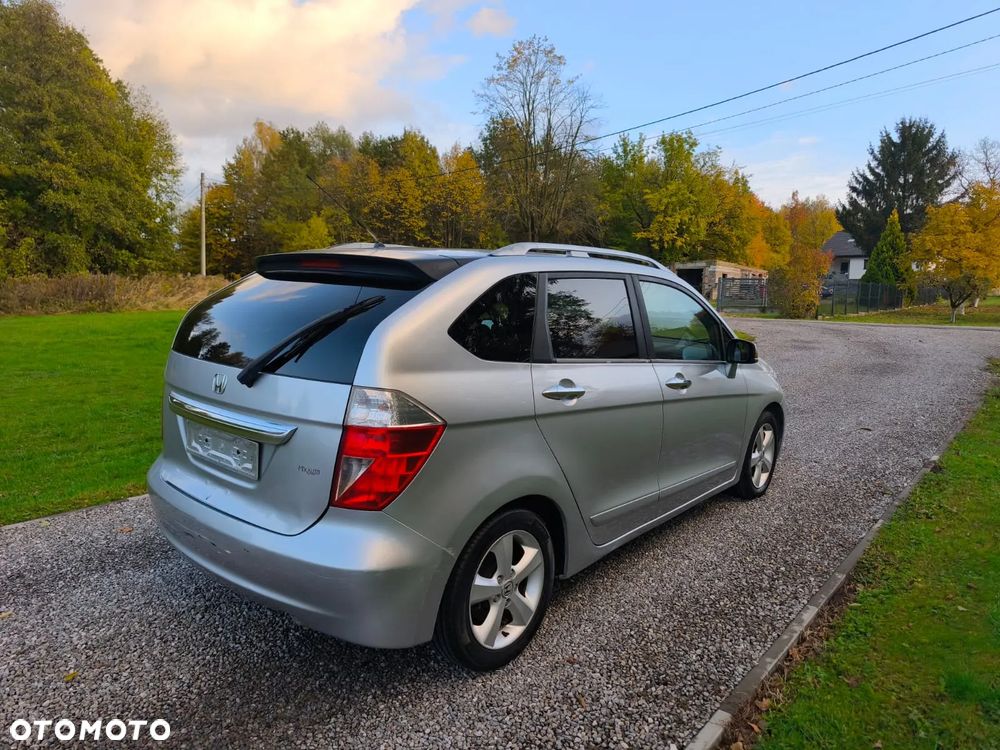 Honda FR-V - 15
