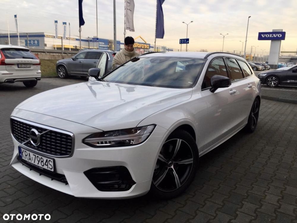 Volvo V90 D4 R-Design - 6