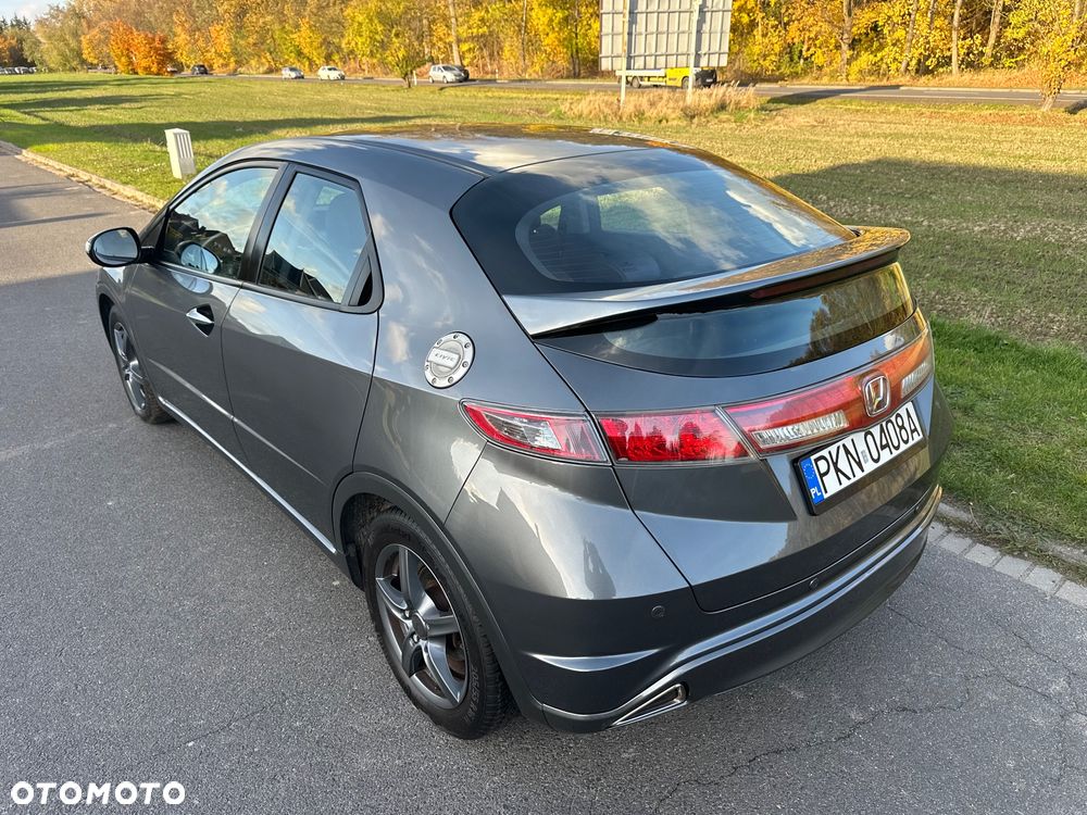 Honda Civic 1.8i-VTEC Automatik Executive - 18