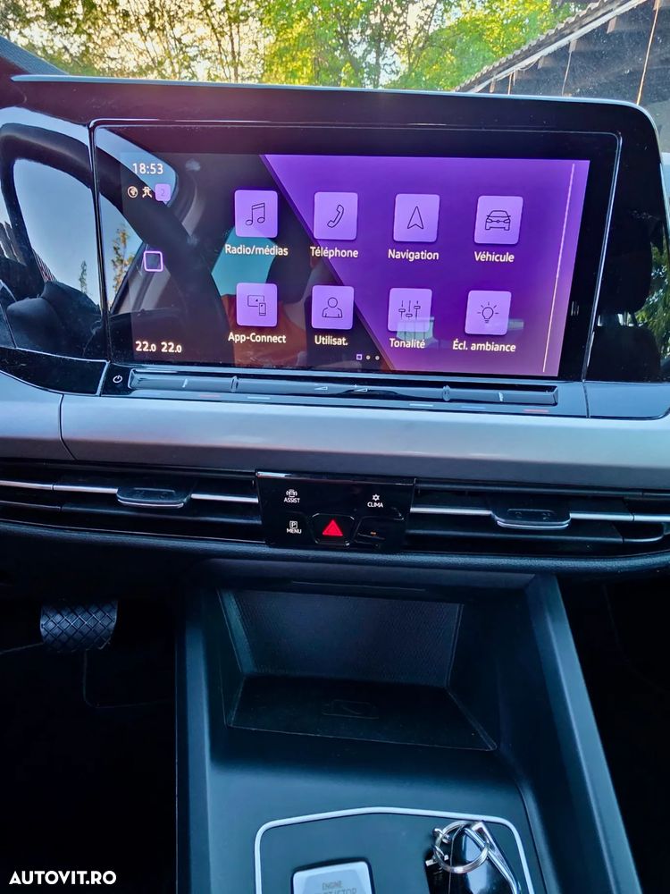 Volkswagen Golf Variant 2.0 TDI SCR DSG Life - 18