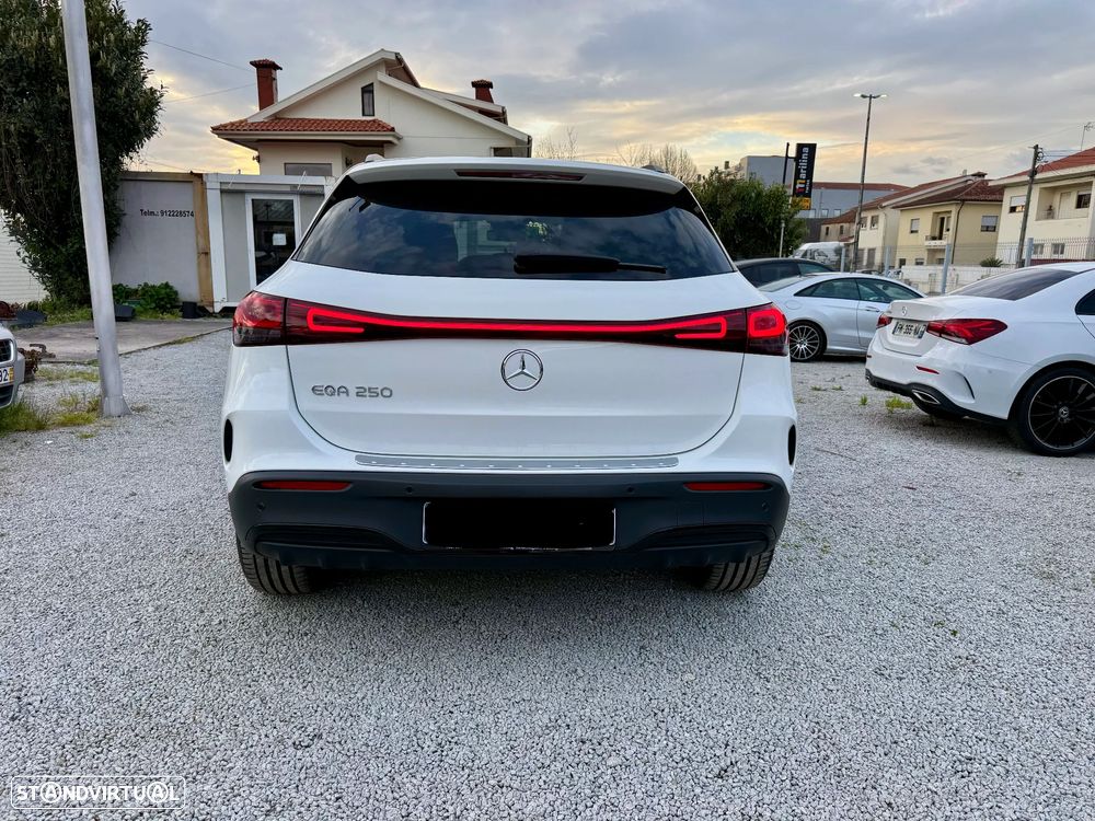 Mercedes-Benz EQA 250 - 8