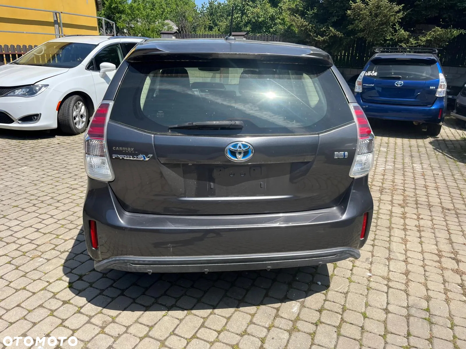 Toyota Prius+ (Hybrid) Executive - 33