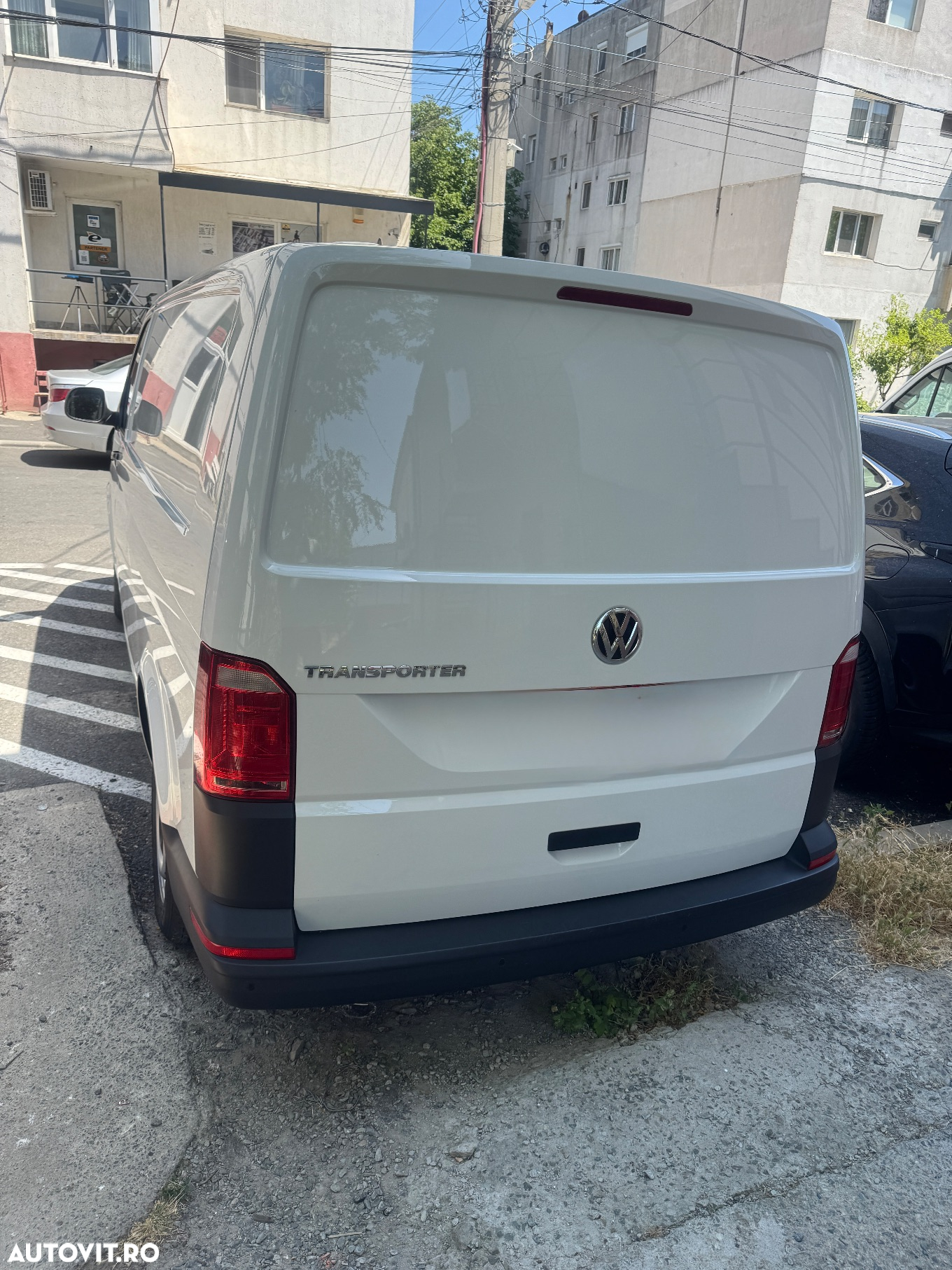 Volkswagen Transporter Kombi T6 2.0 TDI 75 kW LR - 3