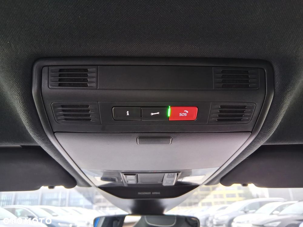 Skoda Fabia 1.0 TSI Monte Carlo - 32