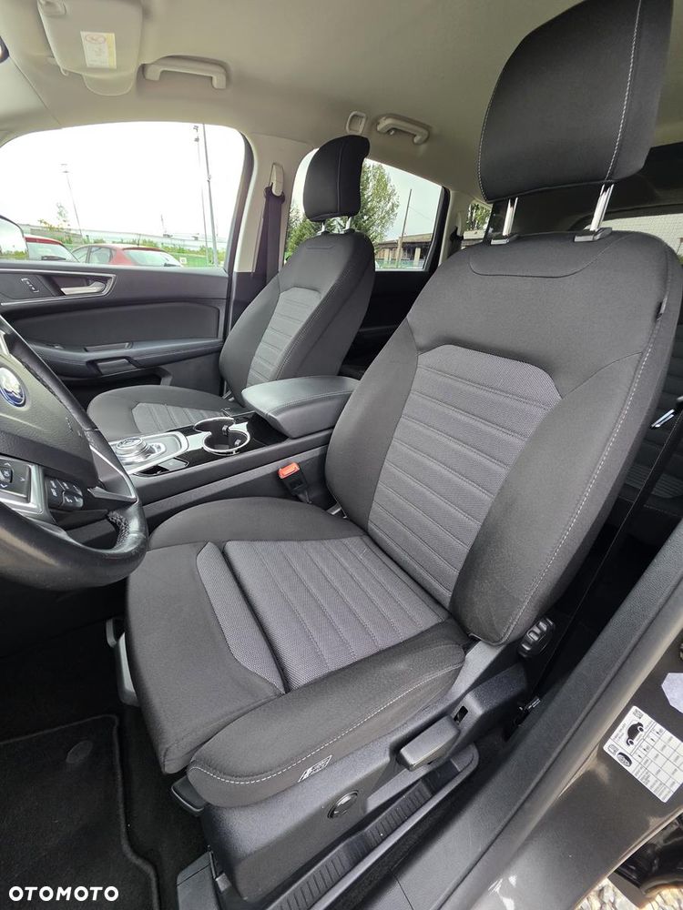 Ford S-Max 2.5 Duratec FHEV TREND - 13