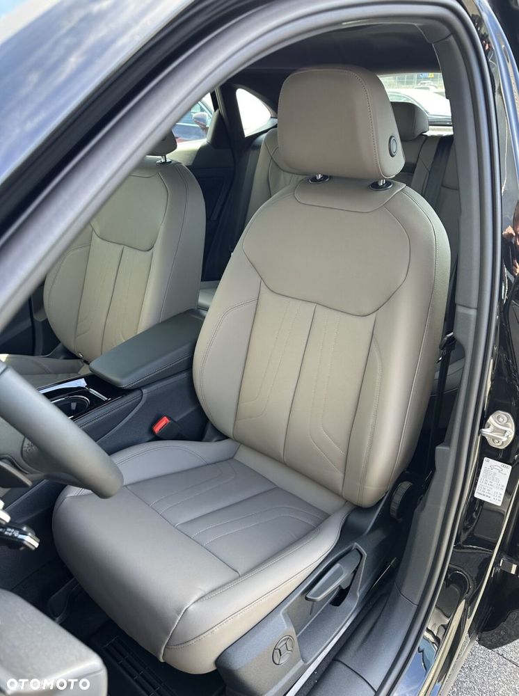 Audi Q3 Sportback - 14