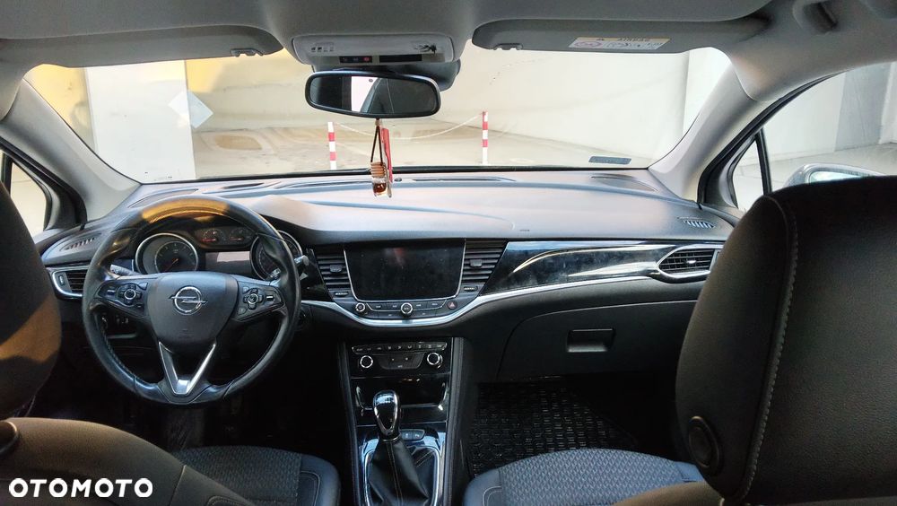 Opel Astra 1.4 T Elite - 7
