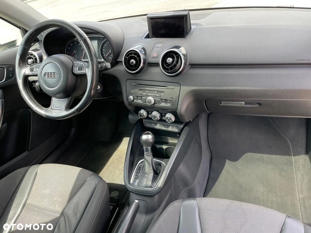 Audi A1 1.4 TFSI 119g S tronic S line edition - 11