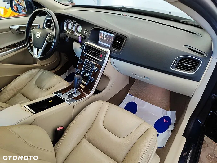 Volvo S60 2.5 T5 - 37