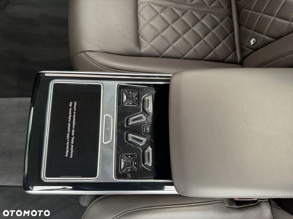 Audi A8 L 60 TFSI e Quattro Tiptronic - 15