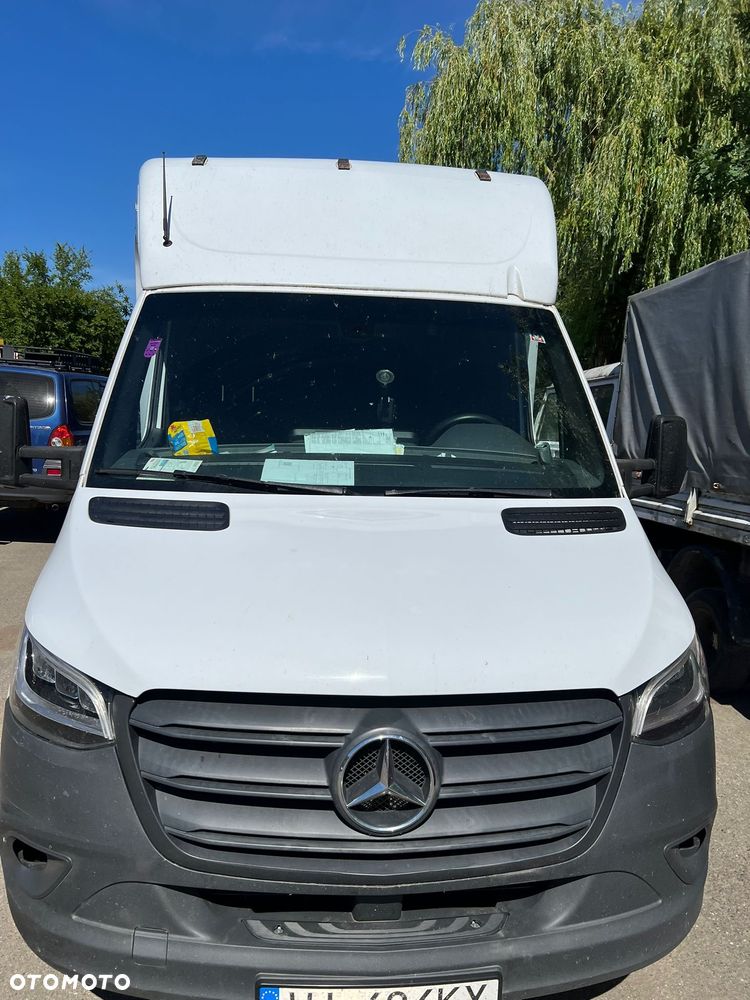 Mercedes-Benz Sprinter 319 - 2