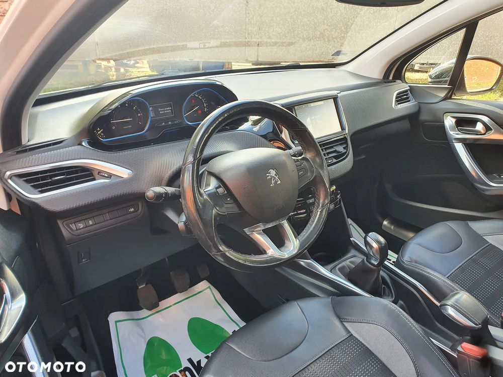 Peugeot 2008 PureTech 110 Stop&Start Allure - 12