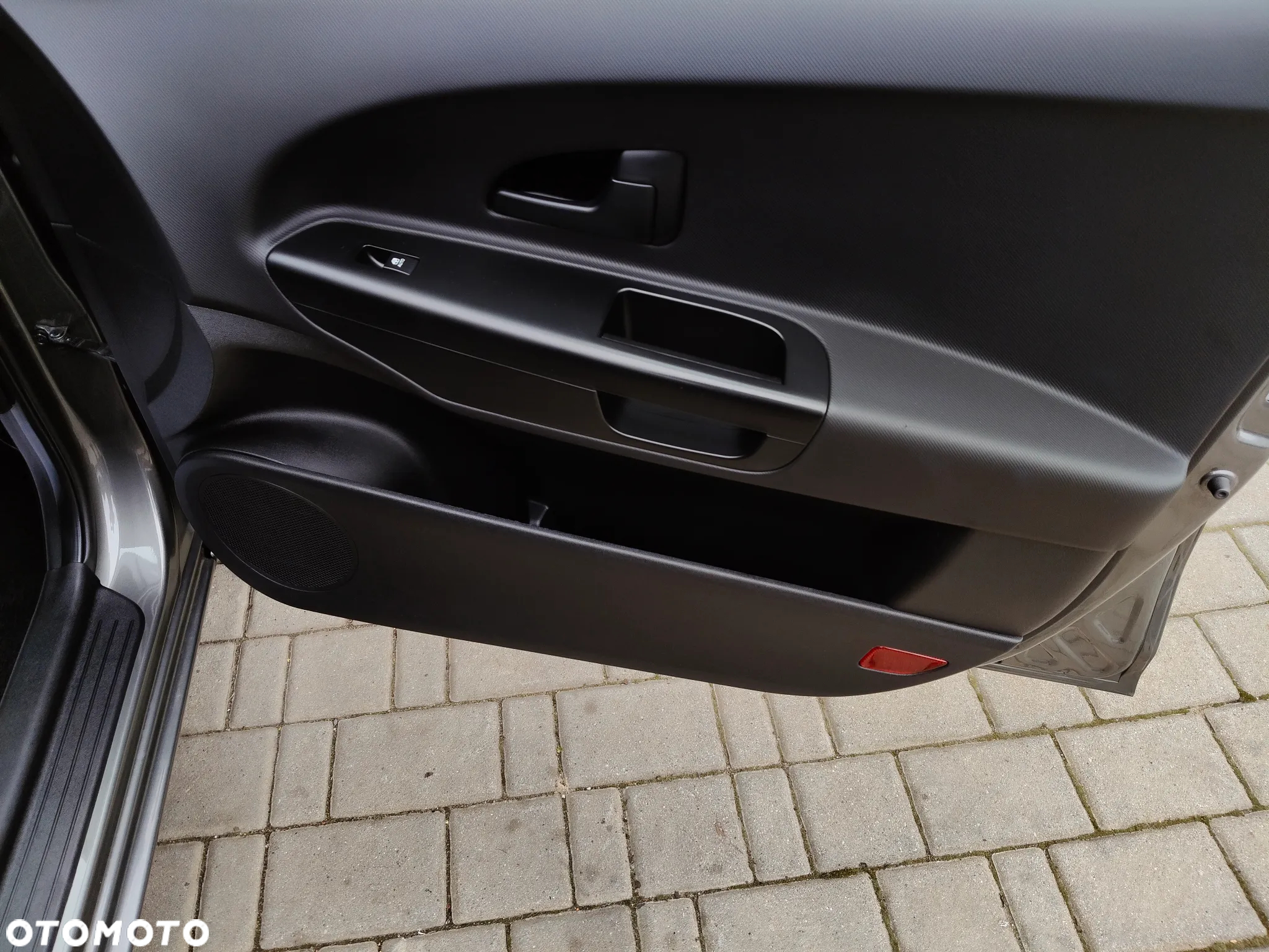 Kia Ceed 1.6 CVVT SW Spirit - 25