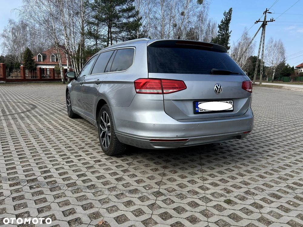 Volkswagen Passat - 13