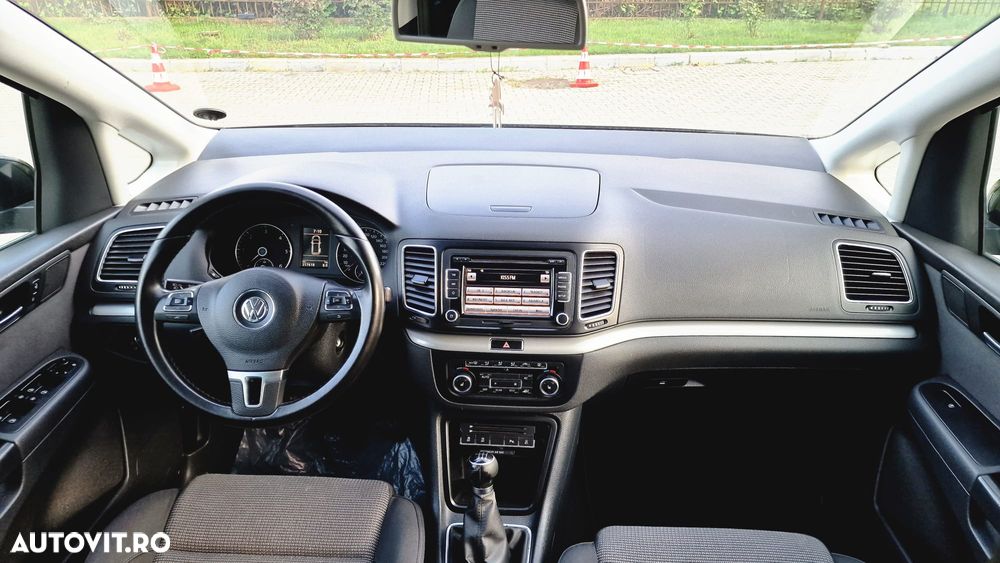 Volkswagen Sharan 2.0 TDI (BlueMotion Technology) Comfortline - 5