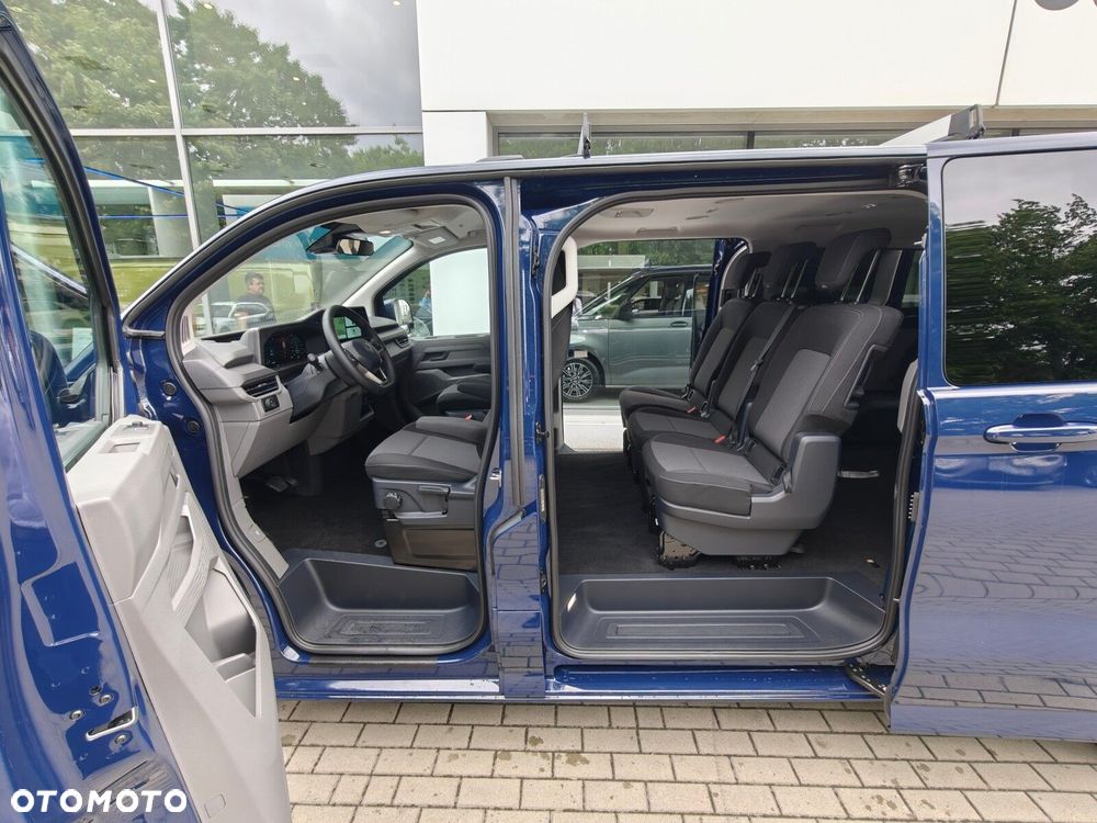 Volkswagen Transporter Kombi - 21